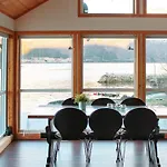 11 Person In Gullesfjord * Flesnes