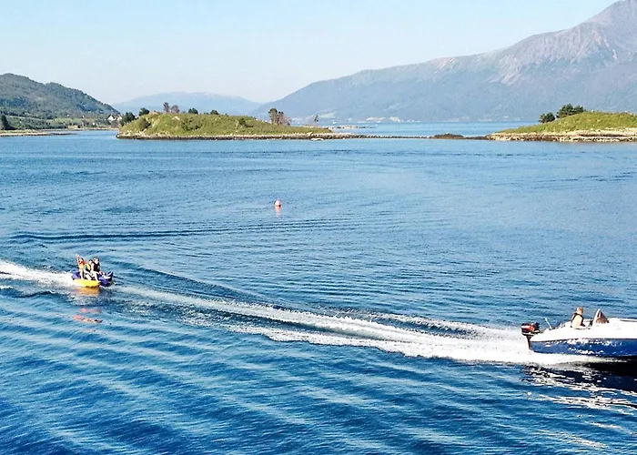 Prázdninový dům 11 Person In Gullesfjord Flesnes
