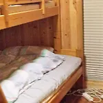 11 Person In Gullesfjord Nyaraló Flesnes