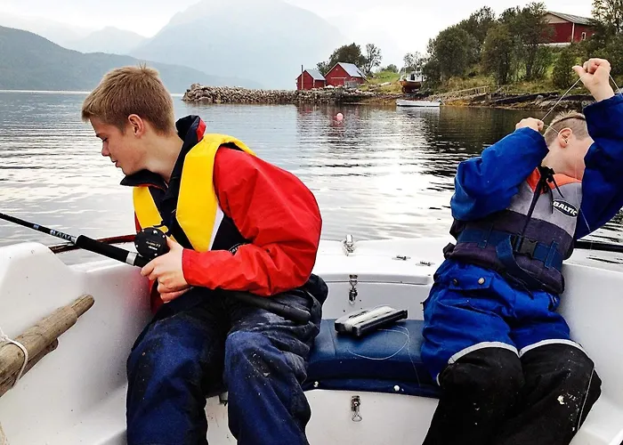 11 Person In Gullesfjord 別荘 *
